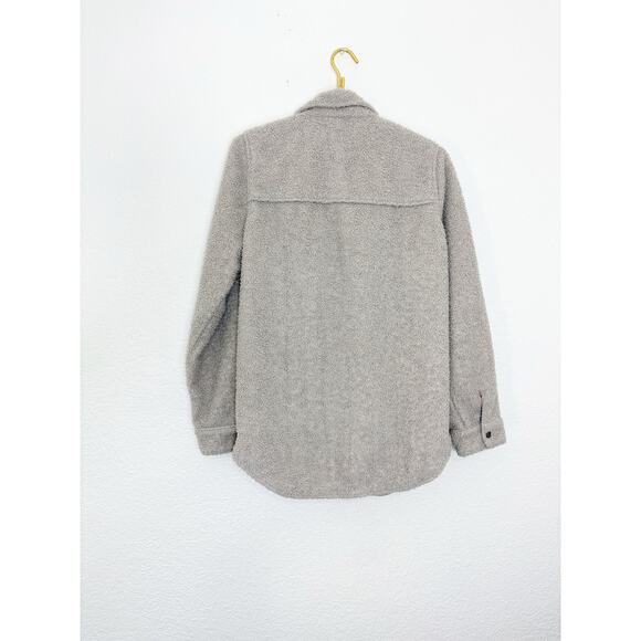 Vuori Sycamore Shirt Jacket Size Medium Taupe Sherpa Snap Button Oversized - Picture 11 of 12
